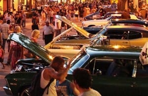 Crowd at the Burbank Car Classic