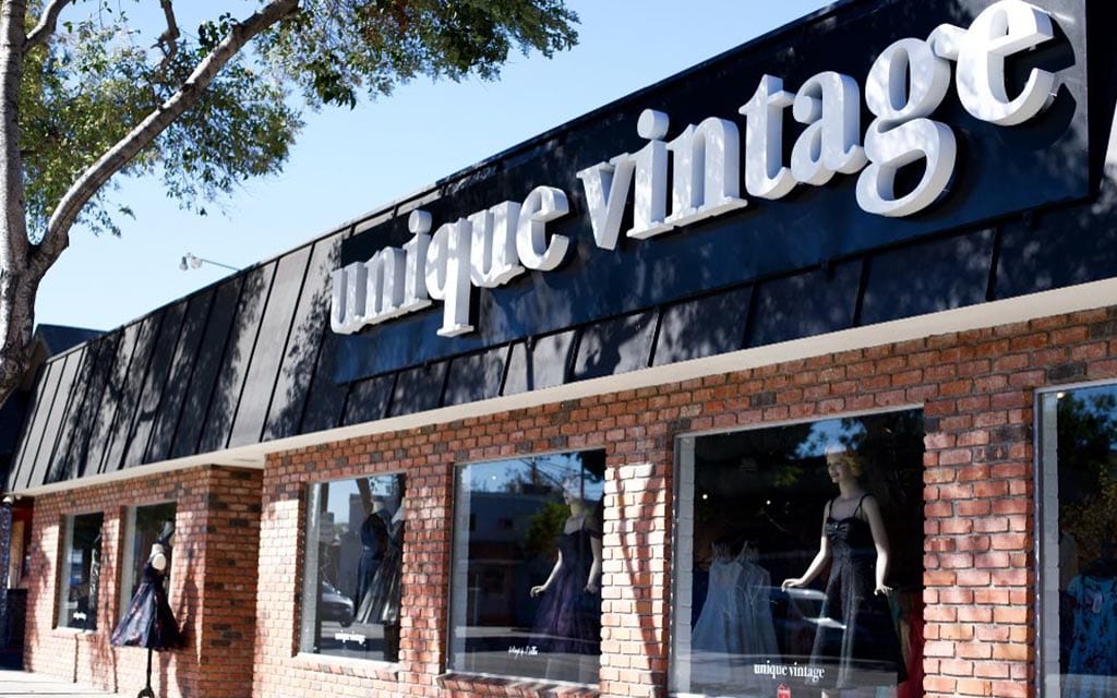 Unique Vintage Burbank 4