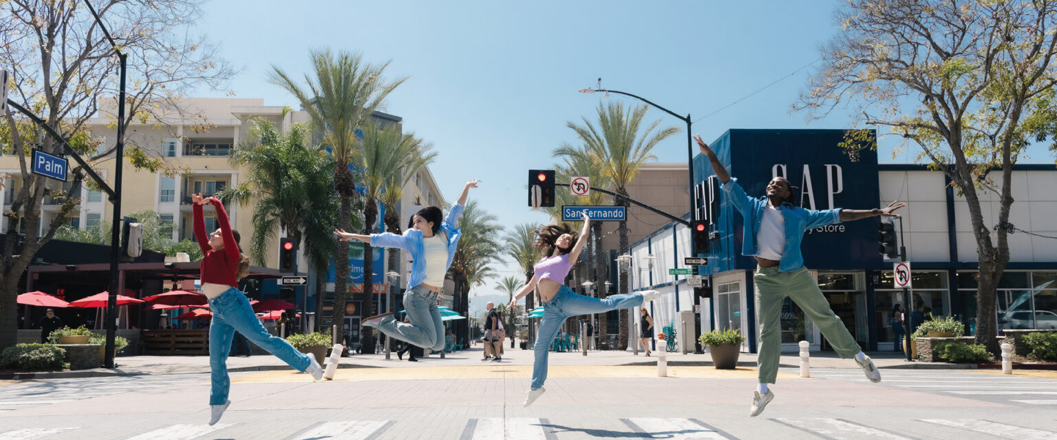 Downtown Burbank California — neighborhood streetscape
